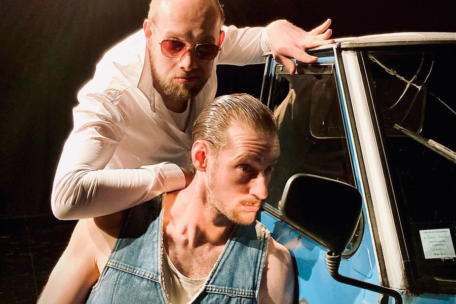 Compagnie Les barjes - festival de rue Lisieux Grands Ouverts